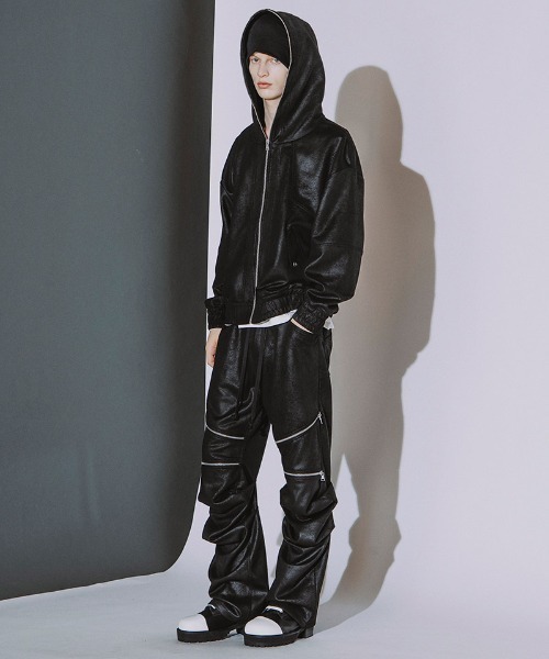NO ID.(ノーアイディ)の「mp15502- ラングウィッドZIP-PT ジップパンツ(859006-580P)(その他パンツ・メンズ・ブラック/ブラック系その他・2/1)」の8枚目の写真