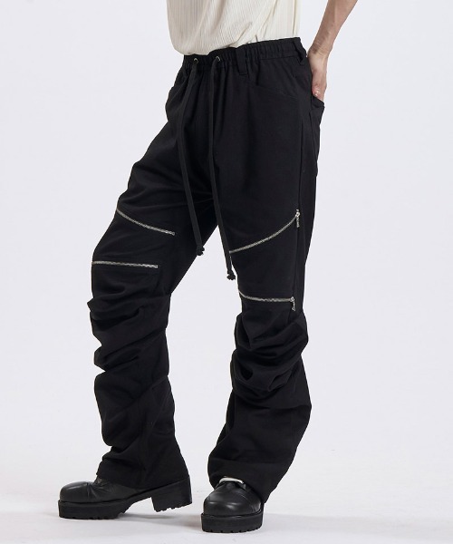 NO ID.(ノーアイディ)の「mp15502- ラングウィッドZIP-PT ジップパンツ(859006-580P)(その他パンツ・メンズ・ブラック/ブラック系その他・2/1)」の18枚目の写真