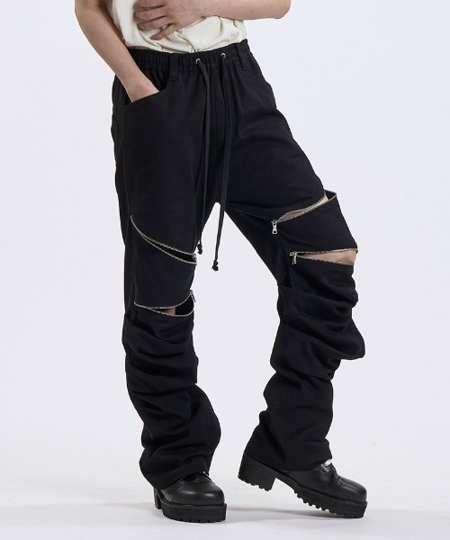 NO ID.(ノーアイディ)の「mp15502- ラングウィッドZIP-PT ジップパンツ(859006-580P)(その他パンツ・メンズ・ブラック/ブラック系その他・2/1)」の20枚目の写真