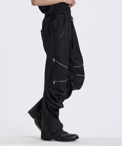 NO ID.(ノーアイディ)の「mp15502- ラングウィッドZIP-PT ジップパンツ(859006-580P)(その他パンツ・メンズ・ブラック/ブラック系その他・2/1)」の22枚目の写真