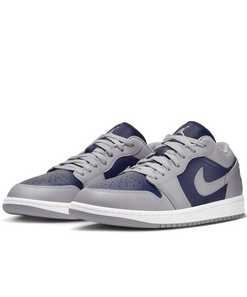 JORDAN BRAND(ジョーダンブランド)の「エア ジョーダン 1 LOW メンズシューズ / Air Jordan 1 Low Men's Shoes 553558-058 Tech Grey(スニーカー・メンズ・グレー・29.5/29/30/27.5/27/28/28.5/26.5/26/25.5/25)」の5枚目の写真