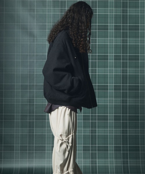 MAISON SPECIAL(メゾンスペシャル)の「《UNISEX》【Italian Dead Stock Fabric】プライムオーバースタンドリブブルゾン/Prime-Over Stand-collar Rib Blouson【MAISON SPECIAL/メゾンスペシャル】(ブルゾン・メンズ・ブラック/グレイッシュベージュ/オレンジ/グレー・1/0/2)」の10枚目の写真
