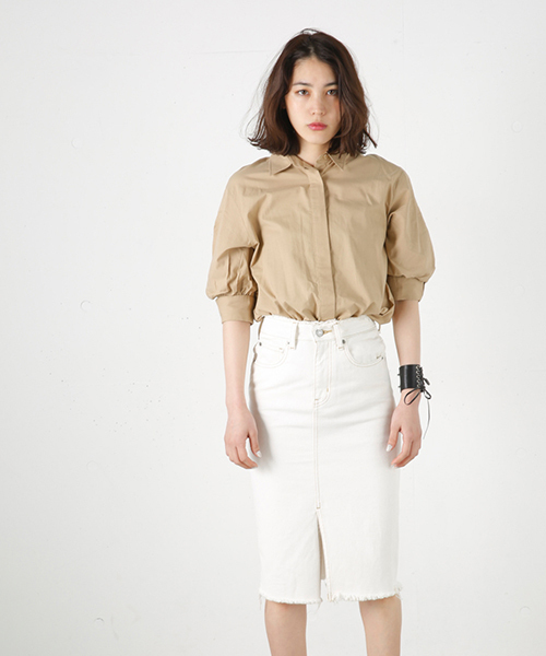 MOUSSY(マウジー)の「WAIST FRINGE SKIRT(デニムスカート・レディース・ブルー/オフホワイト・2/0/1)」の1枚目の写真