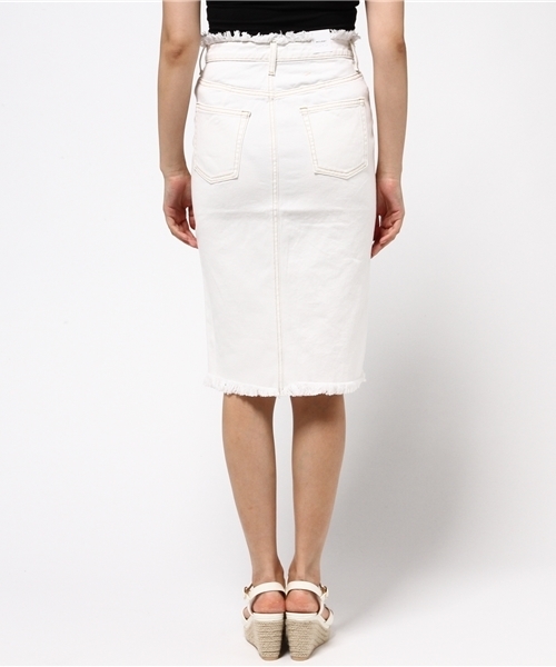 MOUSSY(マウジー)の「WAIST FRINGE SKIRT(デニムスカート・レディース・ブルー/オフホワイト・2/0/1)」の5枚目の写真