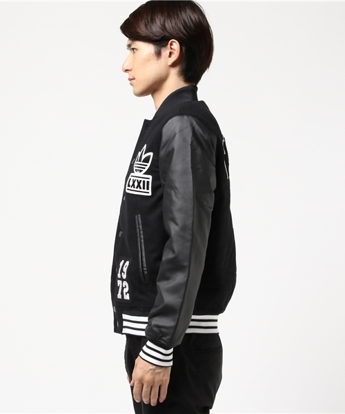 adidas（アディダス）の「オリジナルス ボンバージャケット [BADGE