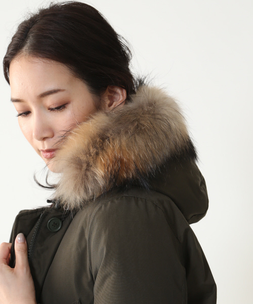 Abahouse Devinette(ドゥヴィネット)の「WOOLRICH ARCTIC PARKA ダウンコート(ダウンジャケット/コート・レディース・カーキ/ネイビー・FREE)」の7枚目の写真