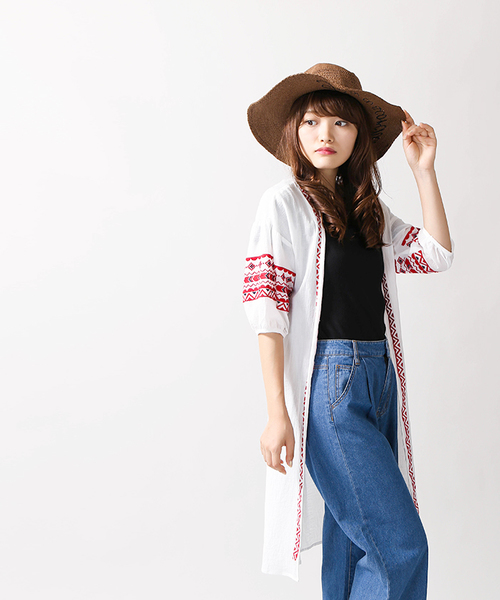 WEGO(ウィゴー)の「WEGO/エスニック刺繍ロングガウン(カーディガン/ボレロ・レディース・ホワイト/ブラック・FREE)」の14枚目の写真