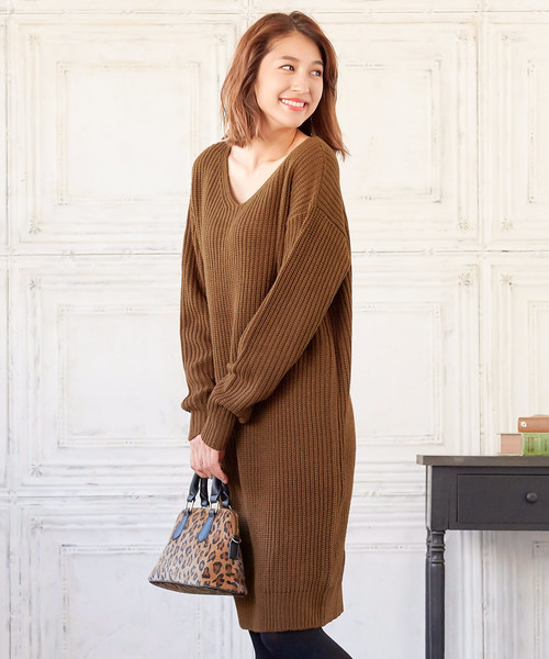 KOBE LETTUCE(コウベレタス)の「2TYPEゆったりロングニットワンピース(ワンピース・レディース・ホワイト系その他/ベージュ系その他/グリーン系その他/レッド系その他/ブルー系その他/グレー系その他/グレー系その他3/ブラック系その他/ブラウン系その他/ホワイト系その他2/ベージュ系その他2/グリーン系その他2/レッド系その他2/ブルー系その他2/グレー系その他2/グレー系その他4/ブラック系その他2/ブラウン系その他2/パープル系その他2/その他2/ブルー系その他3/ブルー系その他4/その他4/パープル系その他/その他3/その他1/ピンク系その他/ベージュ系その他3/ピンク系その他2/ベージュ系その他4/ワイン/パープル/レッド系その他3/パープル系その他3・V/T)」の12枚目の写真