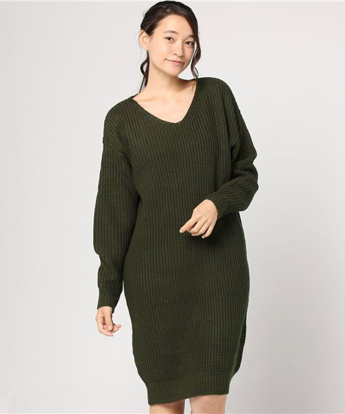 KOBE LETTUCE(コウベレタス)の「2TYPEゆったりロングニットワンピース(ワンピース・レディース・ホワイト系その他/ベージュ系その他/グリーン系その他/レッド系その他/ブルー系その他/グレー系その他/グレー系その他3/ブラック系その他/ブラウン系その他/ホワイト系その他2/ベージュ系その他2/グリーン系その他2/レッド系その他2/ブルー系その他2/グレー系その他2/グレー系その他4/ブラック系その他2/ブラウン系その他2/パープル系その他2/その他2/ブルー系その他3/ブルー系その他4/その他4/パープル系その他/その他3/その他1/ピンク系その他/ベージュ系その他3/ピンク系その他2/ベージュ系その他4/ワイン/パープル/レッド系その他3/パープル系その他3・V/T)」の16枚目の写真