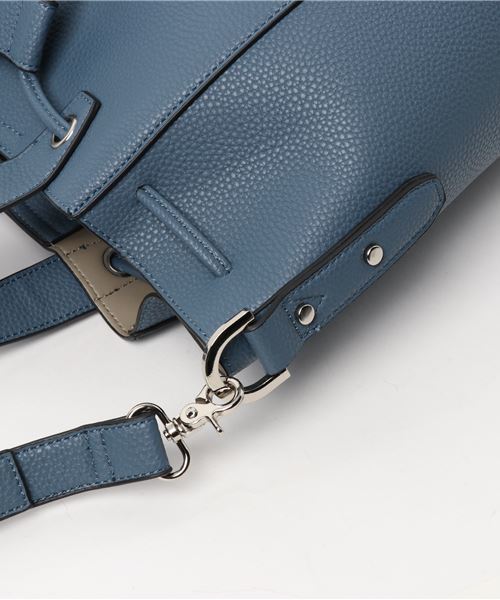 un dix cors(アンディコール)の「バンブータッセルショルダーBAG(ショルダーバッグ・レディース・モカ/ブルー・フリ-)」の3枚目の写真