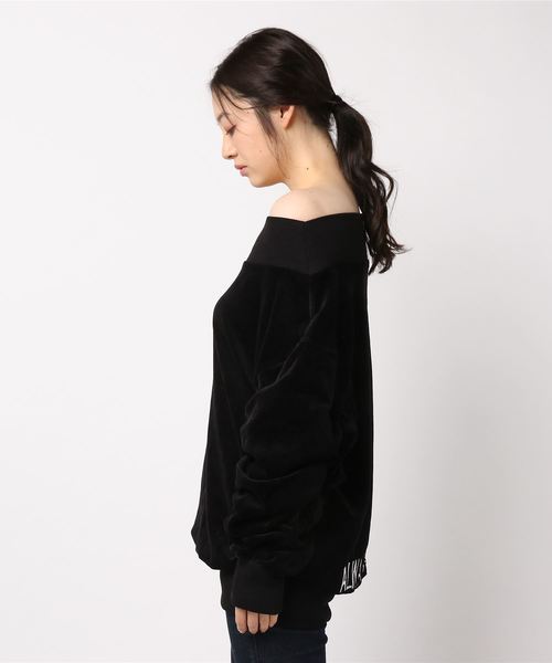 ROGER AND RAW(ロジャーアンドロウ)の「Roger&Raw / 綿ベロアオフショル袖シャツプルオーバー(ニット/セーター・レディース・ブラック/チャコールグレー/カーキ/ネイビー・M)」の20枚目の写真