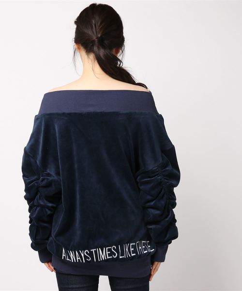 ROGER AND RAW(ロジャーアンドロウ)の「Roger&Raw / 綿ベロアオフショル袖シャツプルオーバー(ニット/セーター・レディース・ブラック/チャコールグレー/カーキ/ネイビー・M)」の14枚目の写真