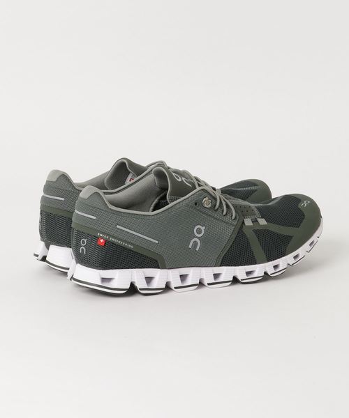 SHIPS Days(シップスデイズ)の「ON:CLOUD 2018(スニーカー・メンズ・ネイビー/ブラック/ダークグレー/オリーブ・26/26.5/27/27.5/28/28.5/29)」の6枚目の写真