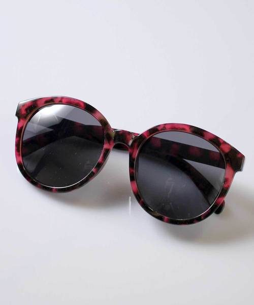 LUGG NAGG（ラグナグ）の「【LUGG NAGG SELECT/ ラグナグセレクト】サングラス/ビッグボストンタイプ/オーバルタイプ/UV400（サングラス・レディース・ブラウン/レッド系その他/グリーン/ブラック/ブラウン系その他/グレー系その他/ブラック系その他/ブラウン系その他2/ベージュ/クリア/ブラック系その他2/スモークピンク/カーキ/イエロー系その他/グレー・FREE）」の13枚目の写真