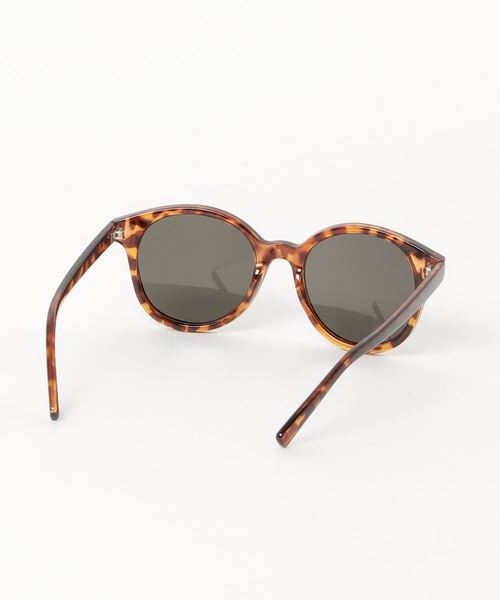 LUGG NAGG（ラグナグ）の「【LUGG NAGG SELECT/ ラグナグセレクト】サングラス/ビッグボストンタイプ/オーバルタイプ/UV400（サングラス・レディース・ブラウン/レッド系その他/グリーン/ブラック/ブラウン系その他/グレー系その他/ブラック系その他/ブラウン系その他2/ベージュ/クリア/ブラック系その他2/スモークピンク/カーキ/イエロー系その他/グレー・FREE）」の17枚目の写真