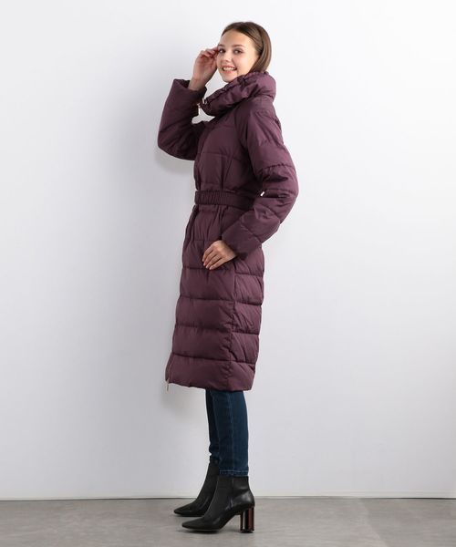 ARMANI EXCHANGE（アルマーニエクスチェンジ）の「【A|Xアルマーニ エクスチェンジ】ベルト付き　中わた入りロングコート（ダウンジャケット/コート・レディース・ブラック/ワイン・SMALL/MEDIUM/X-SMALL/LARGE）」の2枚目の写真