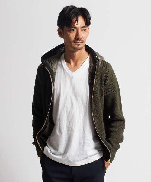 DESIGNWORKS(デザインワークス)の「中綿キルトステッチドッキングブルゾン(カーディガン/ボレロ・メンズ・カーキ/ネイビー/ブラック・S/M/L)」の2枚目の写真