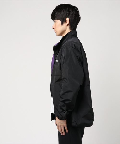 FTC（エフティーシー）の「COLOR BLOCKED REVERSIBLE JACKET（ナイロンジャケット・メンズ・ブラック/ネイビー・SMALL/MEDIUM/LARGE/X-LARGE）」の3枚目の写真