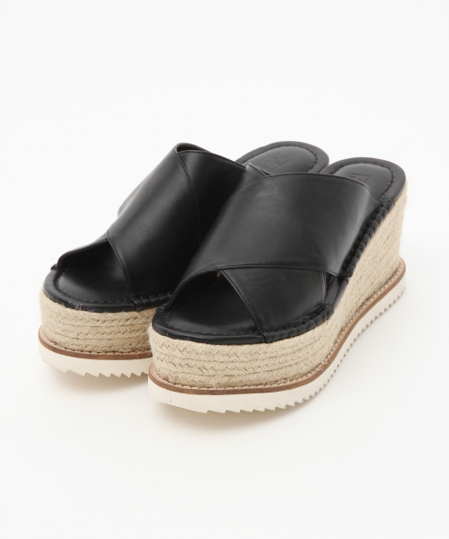 LOWRYS FARM（ローリーズファーム）の「コンビソールサンダル　826741（サンダル・レディース・ブラック/ブラウン・MEDIUM/LARGE）」の5枚目の写真