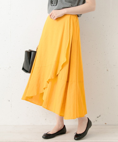 URBAN RESEARCH Sonny Label(アーバンリサーチサニーレーベル)の「リネンラップマキシスカート∴(スカート・レディース・イエロー/ネイビー・38/36)」の3枚目の写真
