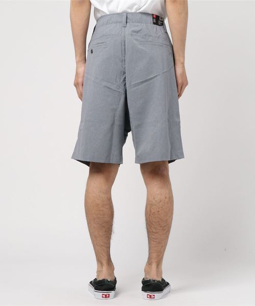 UNDER ARMOUR(アンダーアーマー)の「メンズゴルフショートパンツ / ショーダウンベントショーツ(その他パンツ・メンズ・ダークグレー/霜降りグレー・XL/L/M/S)」の12枚目の写真