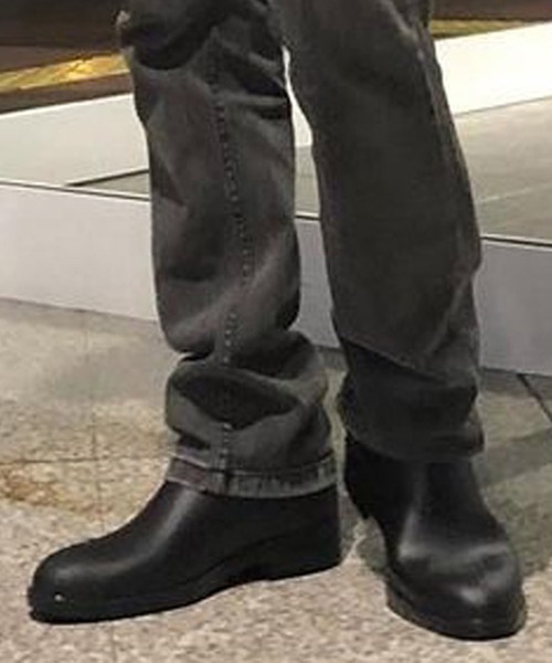 8(eight)(エイト)の「サイドゴアレインブーツ(ブーツ・メンズ・ブラック・SMALL/MEDIUM/LARGE/X-LARGE)」の1枚目の写真