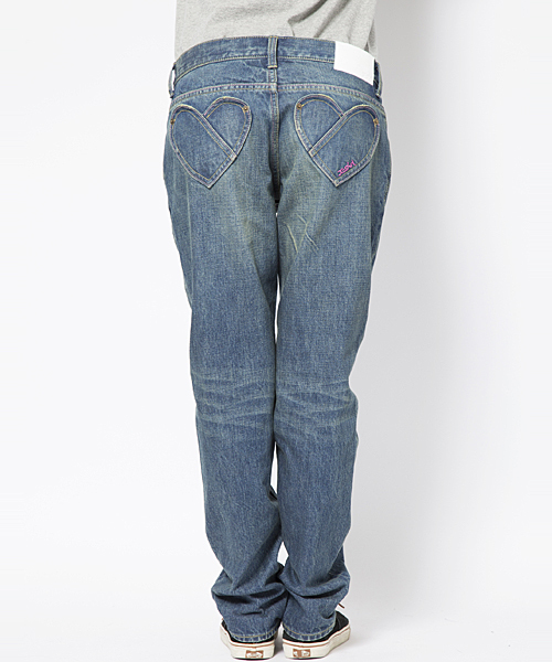 X-girl（エックスガール）の「HEART POCKET TAPERED JEANS（デニムパンツ・レディース・インディゴブルー/ライトインディゴブルー・26inch/27inch/24inch/25inch）」の7枚目の写真