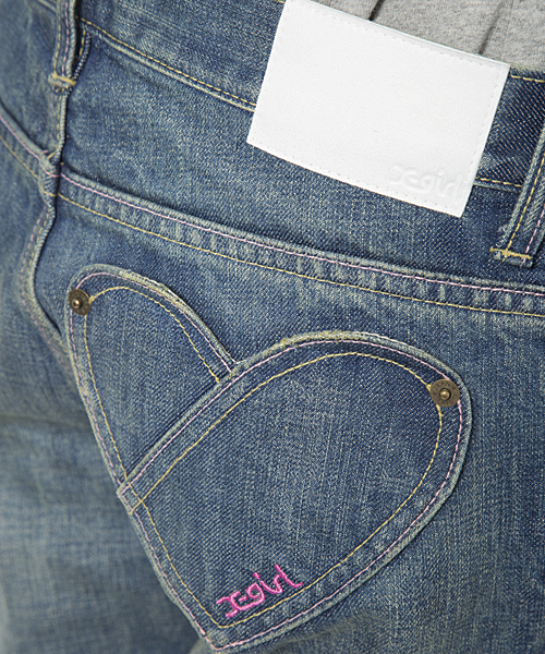 X-girl（エックスガール）の「HEART POCKET TAPERED JEANS（デニムパンツ・レディース・インディゴブルー/ライトインディゴブルー・26inch/27inch/24inch/25inch）」の9枚目の写真