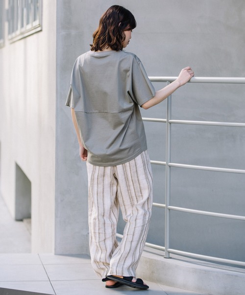 Munich(ミューニック)の「CATCHYレタードロゴTシャツ(Tシャツ/カットソー・レディース・ホワイト/カーキ/ラベンダー/グレイッシュベージュ・FREE)」の13枚目の写真