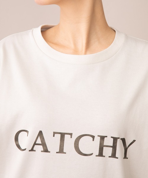 Munich(ミューニック)の「CATCHYレタードロゴTシャツ(Tシャツ/カットソー・レディース・ホワイト/カーキ/ラベンダー/グレイッシュベージュ・FREE)」の22枚目の写真
