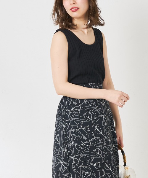 natural couture（ナチュラルクチュール）の「２ＷＡＹワイドリブタンク（タンクトップ・レディース・ブラック/ブラウン/オフホワイト/グリーン/ミント・FREE）」の3枚目の写真