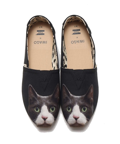 TOMS（トムス）の「TOMS × IWAGO ALPARGATA (Black Gray Cat Print)（スニーカー）」 WEAR