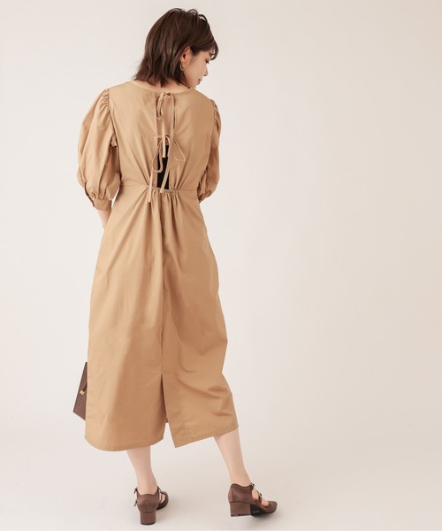 natural couture（ナチュラルクチュール）の「【ZOZO限定】バックリボンボリューム袖ワンピース（ワンピース・レディース・ブラック/グリーン/イエロー/キャメル・FREE）」の14枚目の写真