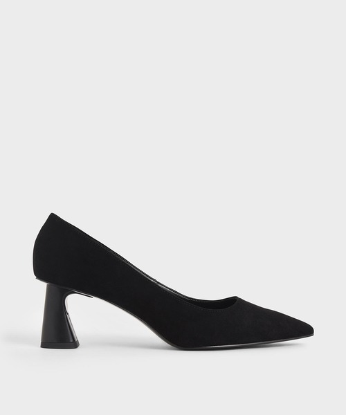 CHARLES & KEITH(チャールズ & キース)の「テクスチャード スカルプチャーヒールパンプス / Textured Sculptural Heel Pumps(パンプス・レディース・ブラック/オリーブ/クリーム/ライトベージュ・22.5cm/23cm/23.5cm/24.5cm/25cm/25.5cm/22cm)」の2枚目の写真