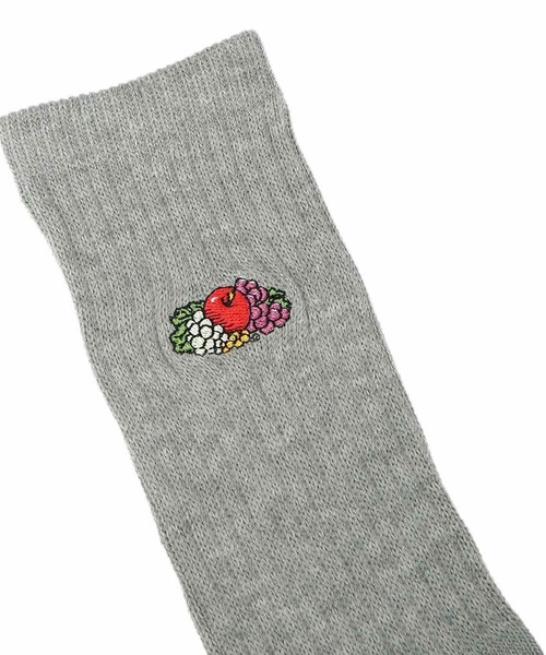 FRUIT OF THE LOOM（フルーツオブザルーム）の「FRUIT OF THE LOOM　クルー丈底パイル刺繍３Pソックス（ソックス/靴下・レディース・マルチ・FREE）」の2枚目の写真