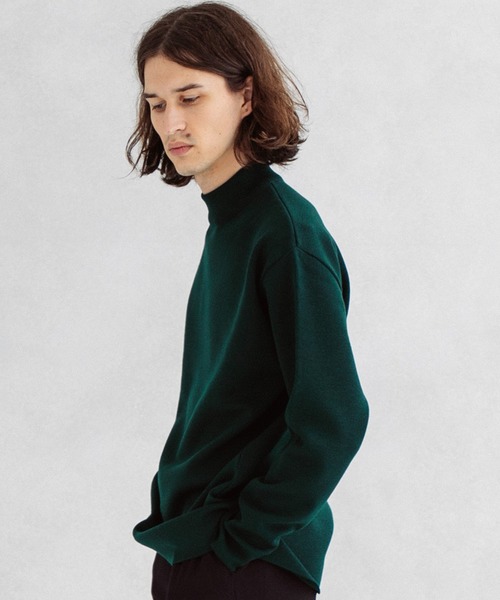 UNITED TOKYO（ユナイテッドトウキョウ）の「ミラノリブモックネックネックニット（ニット/セーター・メンズ・グリーン/ホワイト/ベージュ/インディゴブルー/ブラック/カーキ・3/1/2）」の10枚目の写真