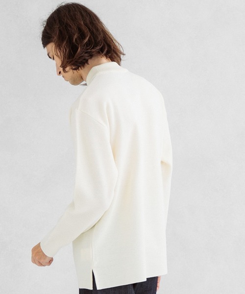 UNITED TOKYO（ユナイテッドトウキョウ）の「ミラノリブモックネックネックニット（ニット/セーター・メンズ・グリーン/ホワイト/ベージュ/インディゴブルー/ブラック/カーキ・3/1/2）」の13枚目の写真