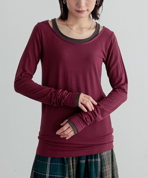 osharewalker(オシャレウォーカー)の「『レイヤード風ミリオンホット指穴ロンT』(Tシャツ/カットソー・レディース・アイボリー/バーガンディー/グレイッシュブルー/ダークグレー/ブラック・1/2/3)」の5枚目の写真