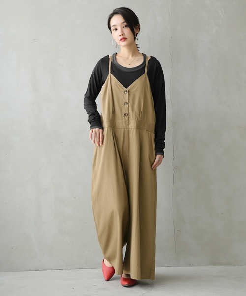 osharewalker(オシャレウォーカー)の「『レイヤード風ミリオンホット指穴ロンT』(Tシャツ/カットソー・レディース・アイボリー/バーガンディー/グレイッシュブルー/ダークグレー/ブラック・1/2/3)」の9枚目の写真