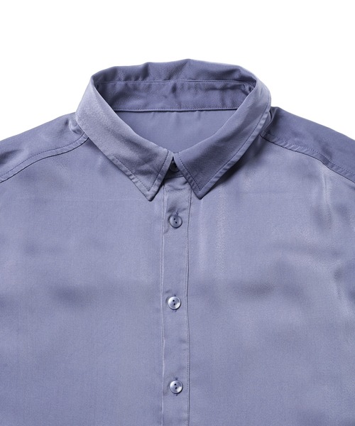 akuR(アクル)の「【akuR/2020AW】マルチwayサテンバックボタンシャツ(シャツ/ブラウス・レディース・ブルー/ネイビー/ホワイト・FREE)」の14枚目の写真