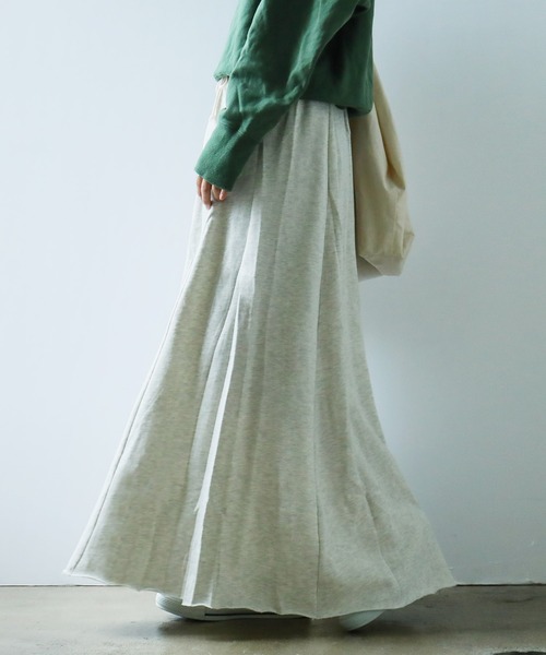 Fashion Letter(ファッションレター)の「裏毛スウェットフレアスカート ロング(スカート・レディース・ブラック/杢グレー/オートミール・M/LL/4L)」の5枚目の写真