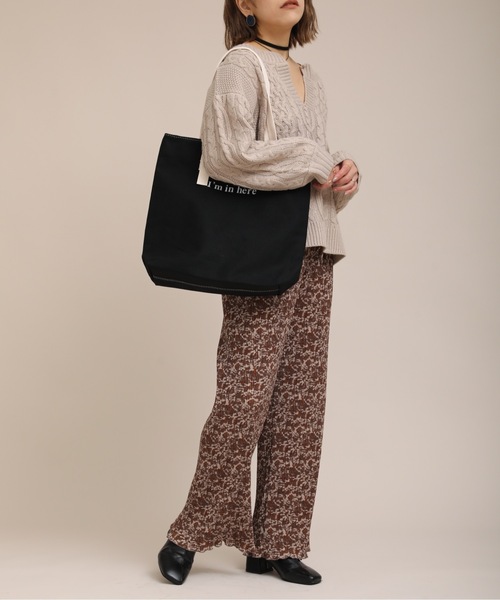 ap retro（アプレトロ）の「アート柄プリーツパンツ【ZOZO限定アイテム】（その他パンツ・レディース・ブラウン/イエロー・FREE）」の9枚目の写真