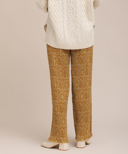 ap retro（アプレトロ）の「アート柄プリーツパンツ【ZOZO限定アイテム】（その他パンツ・レディース・ブラウン/イエロー・FREE）」の14枚目の写真