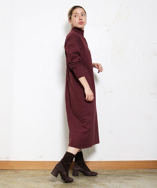 Goodwear(Since1983)（グッドウェア）の「【MADE IN USA】L/S MOCK ONEPIECE LONG  / ロングスリーブ モックネックワンピース ロング（ワンピース・レディース・ホワイト/ライトグレー/ブラック/オリーブ/ボルドー/杢グレー/ブラウン系その他/ナチュラル/ブラウン系その他2/ライラック/ブラック系その他/ダークブラウン/マスタード/オレンジ系その他2/グレー系その他2/チャコールグレー/パープル系その他/グレイッシュベージュ/グレー系その他/レッド系その他3/ブラウン系その他3・MEDIUM）」の19枚目の写真