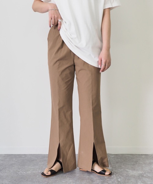 Riberry（リベリー）の「センタースリットイージーフレアパンツ（その他パンツ・レディース・モカ/ベージュ/パープル・MEDIUM）」の2枚目の写真