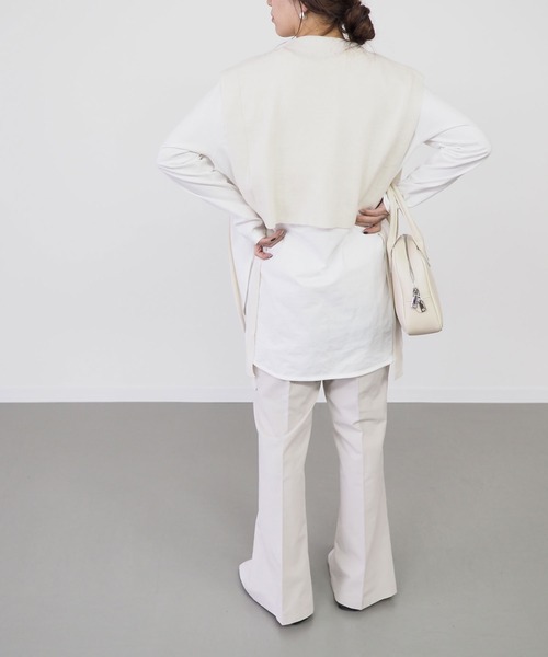 Riberry（リベリー）の「センタースリットイージーフレアパンツ（その他パンツ・レディース・モカ/ベージュ/パープル・MEDIUM）」の9枚目の写真