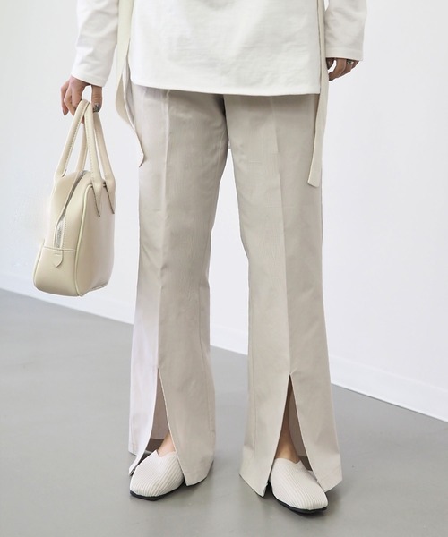 Riberry（リベリー）の「センタースリットイージーフレアパンツ（その他パンツ・レディース・モカ/ベージュ/パープル・MEDIUM）」の4枚目の写真