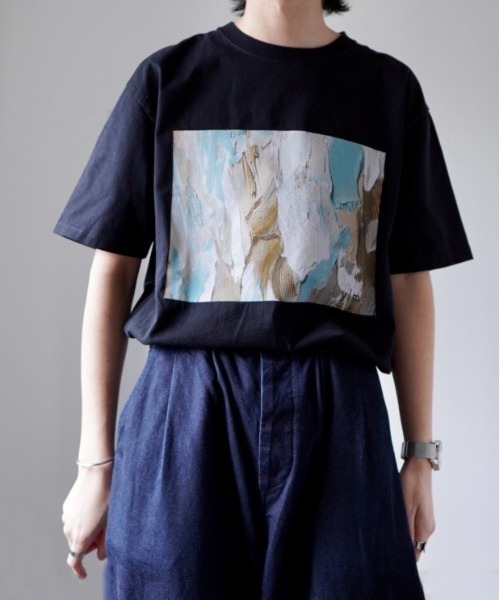 y/m by れぽすけ（イムバイレポスケ）の「フロントグラフィックTシャツ（Tシャツ/カットソー・メンズ・ホワイト/ブラック・MEDIUM/LARGE）」の7枚目の写真