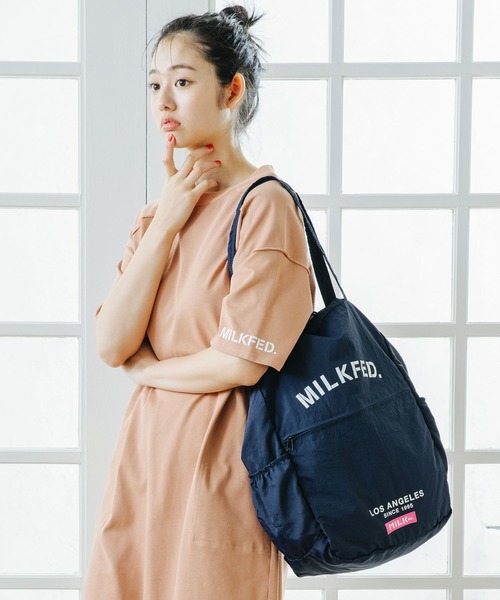 MILKFED.（ミルクフェド）の「2WAY POCKETABLE BAG（バックパック/リュック・レディース・ブラック/ネイビー/オリーブ・ONE SIZE）」の20枚目の写真