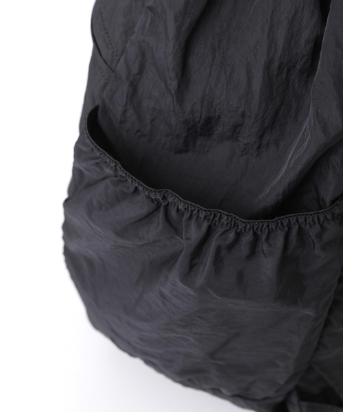 MILKFED.（ミルクフェド）の「2WAY POCKETABLE BAG（バックパック/リュック・レディース・ブラック/ネイビー/オリーブ・ONE SIZE）」の14枚目の写真